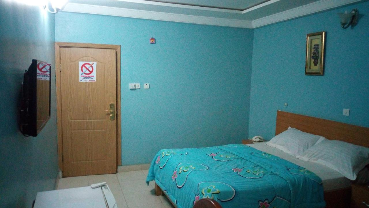 Mataan Hotel And Suites Ibadan Exterior photo